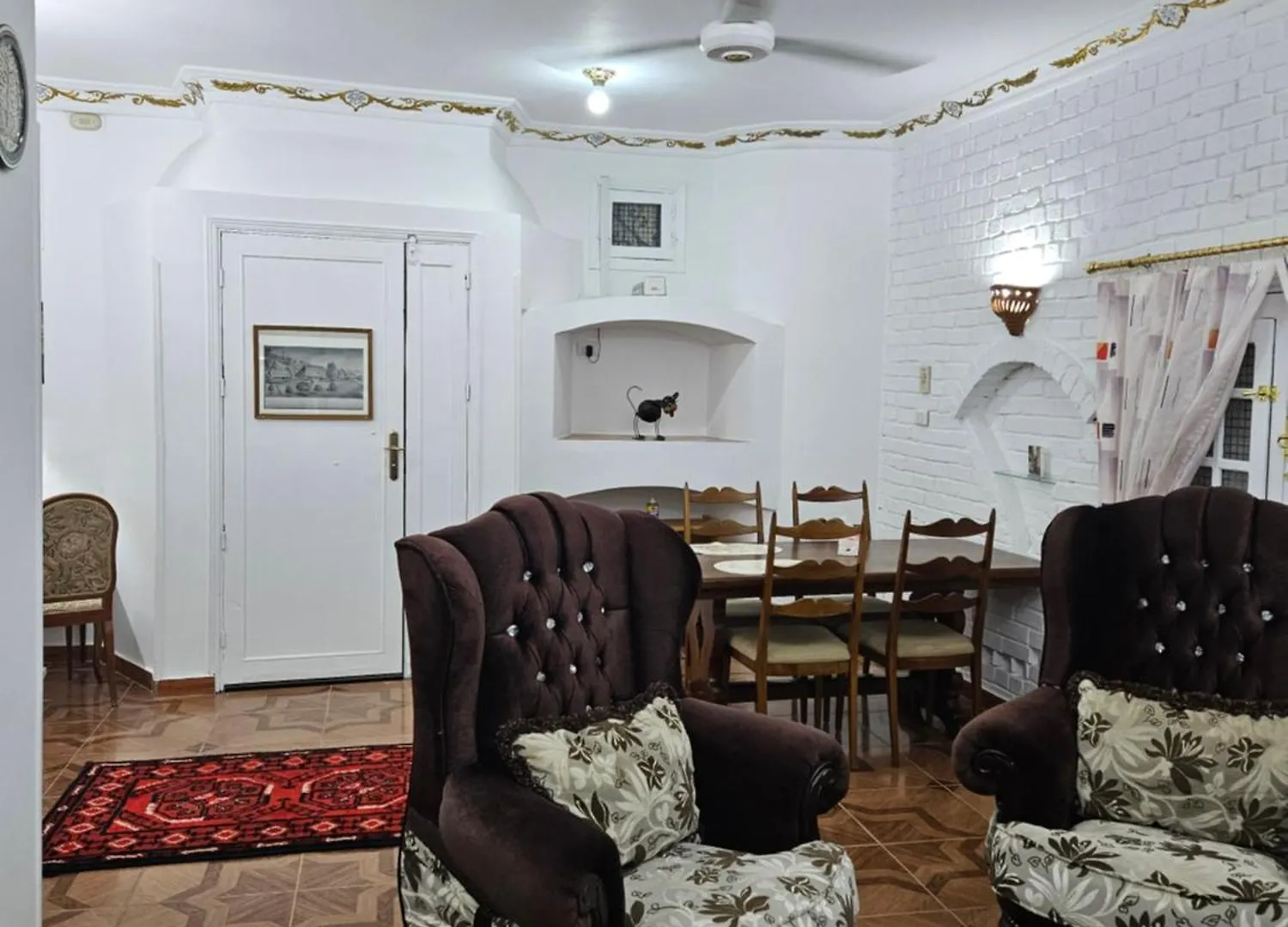 Casa Helvetica Apartamento Luksor Egipto